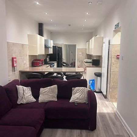 Seaford Guest House Pri Stoke-on-Trent エクステリア 写真