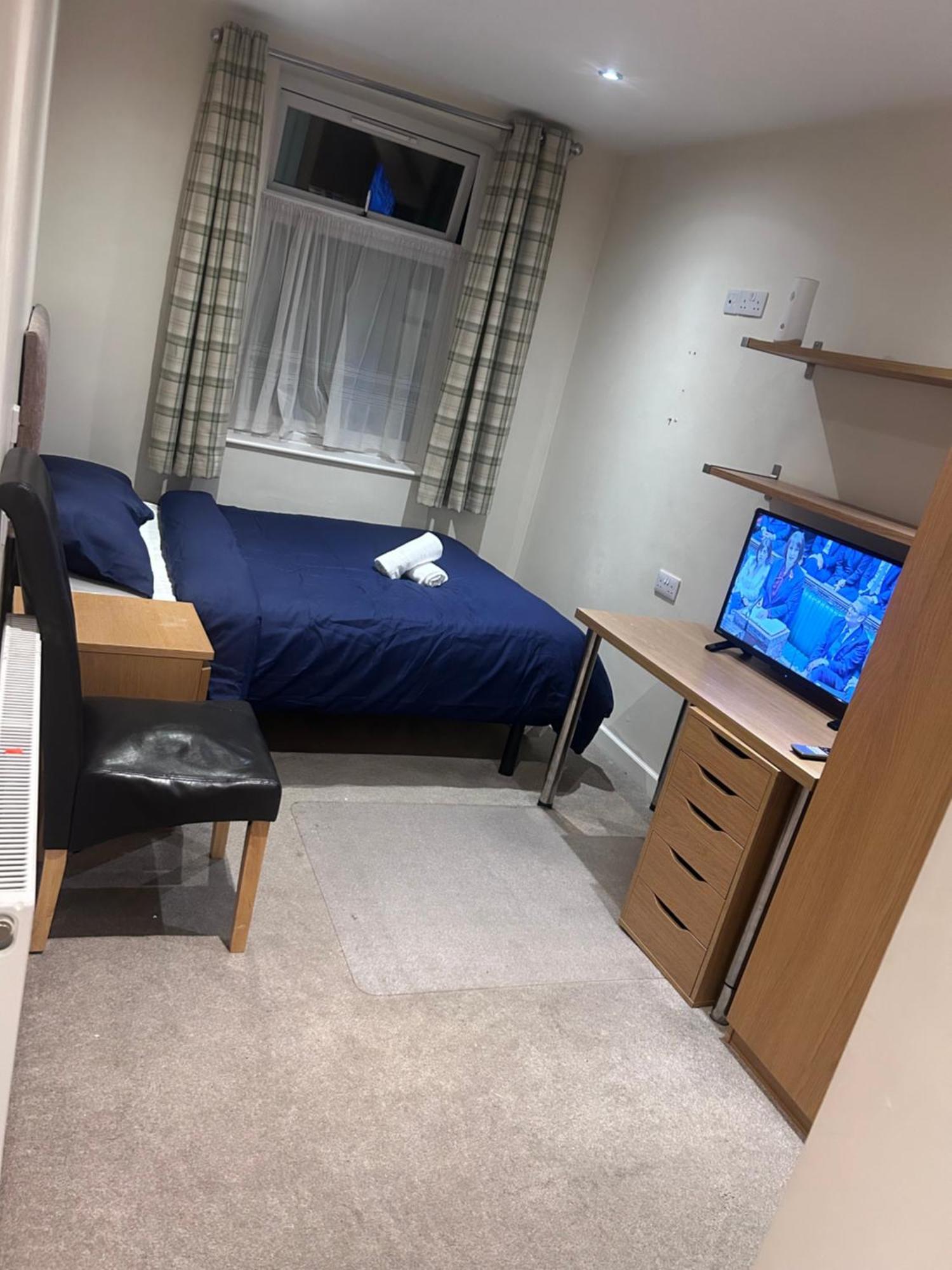 Seaford Guest House Pri Stoke-on-Trent エクステリア 写真